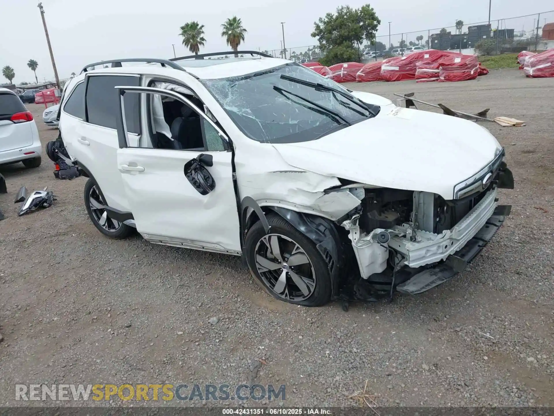1 Photograph of a damaged car JF2SKAXC0MH502671 SUBARU FORESTER 2021