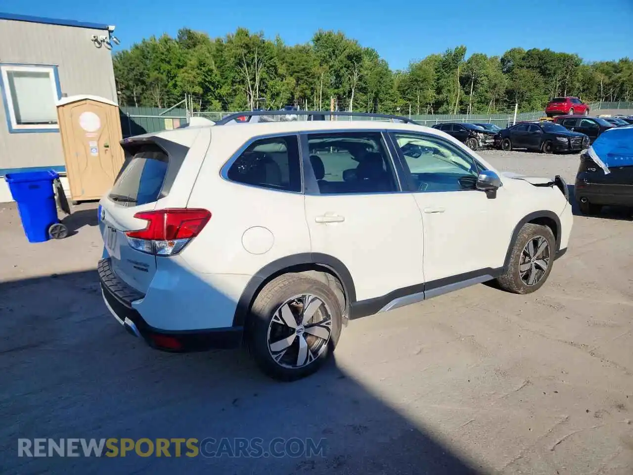 3 Фотография поврежденного автомобиля JF2SKAXC1MH443310 SUBARU FORESTER 2021
