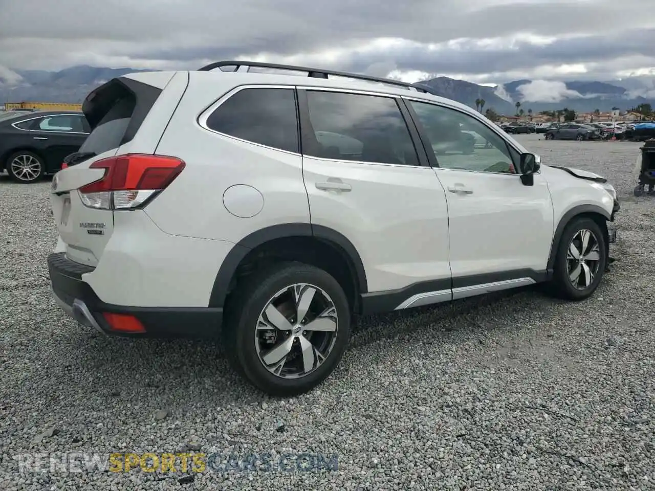 3 Photograph of a damaged car JF2SKAXC1MH571434 SUBARU FORESTER 2021