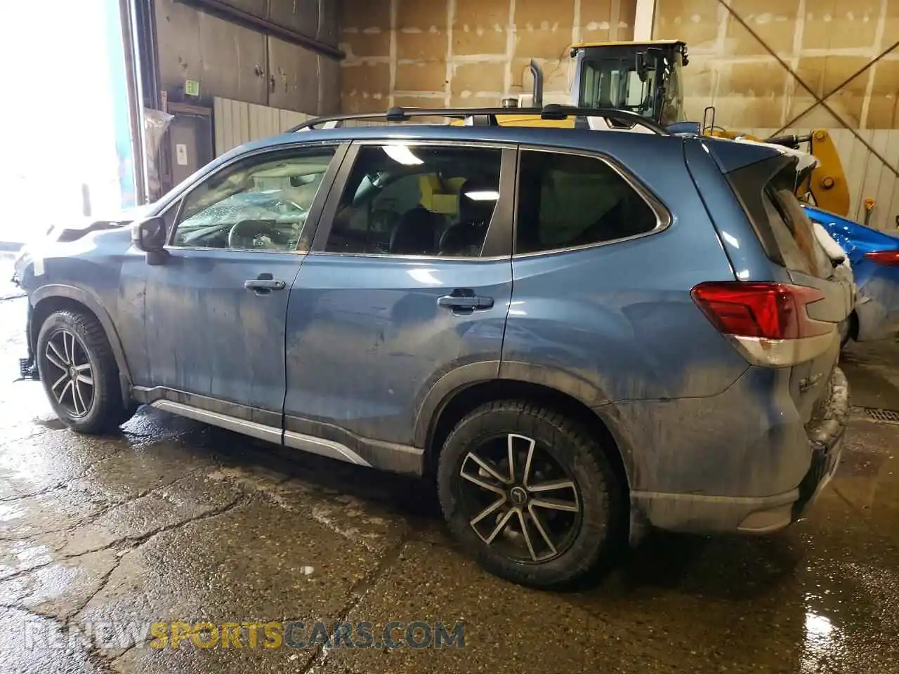 2 fotografías del automóvil dañado JF2SKAXC3MH555560 SUBARU FORESTER 2021