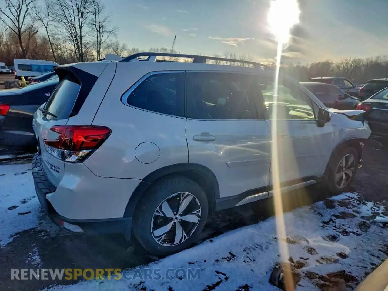 3 Photograph of a damaged car JF2SKAXC6MH586950 SUBARU FORESTER 2021