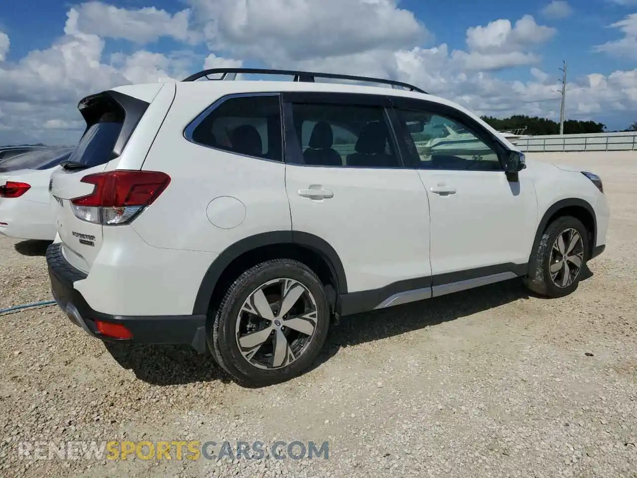 3 Photograph of a damaged car JF2SKAXC8MH558860 SUBARU FORESTER 2021