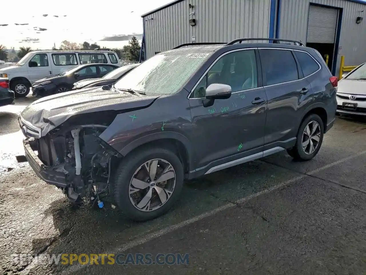 1 Photograph of a damaged car JF2SKAXC8MH565971 SUBARU FORESTER 2021