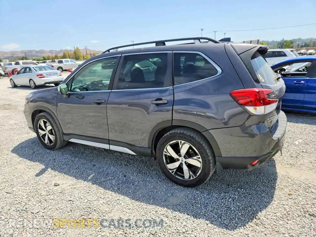 2 fotografías del automóvil dañado JF2SKAXC9MH472957 SUBARU FORESTER 2021