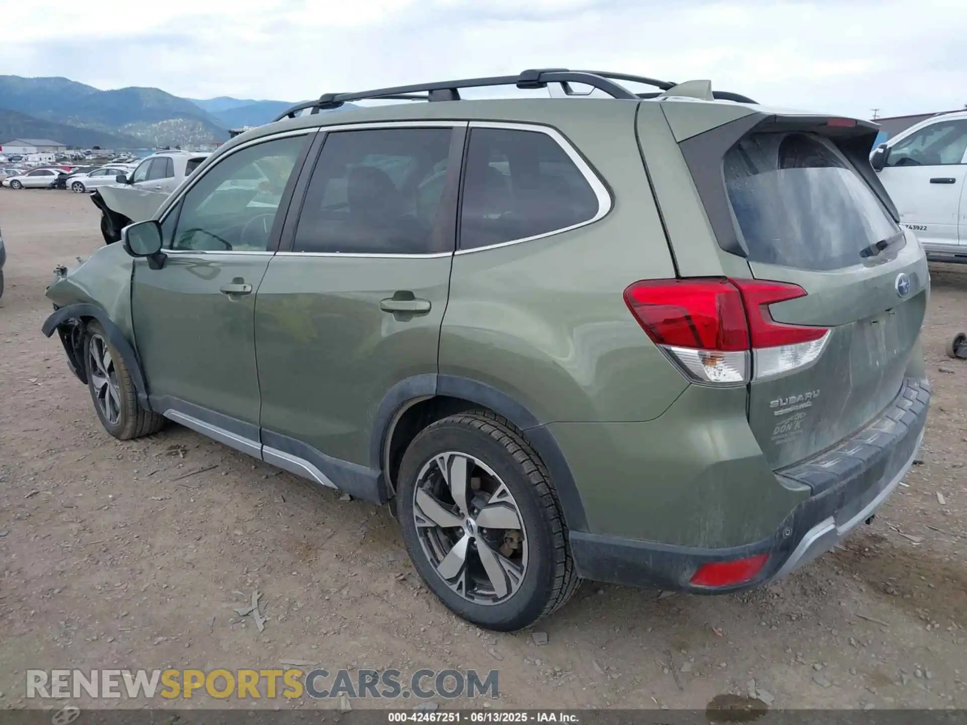 3 Photograph of a damaged car JF2SKAXC9MH540609 SUBARU FORESTER 2021