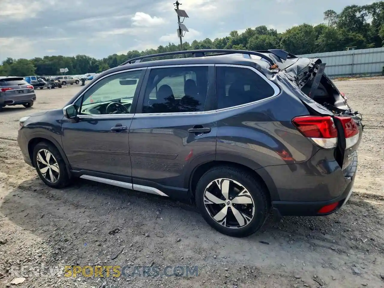 2 Фотография поврежденного автомобиля JF2SKAXCXMH523625 SUBARU FORESTER 2021