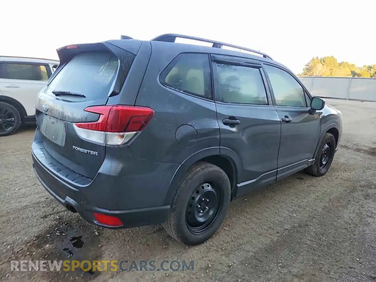 3 fotografías del automóvil dañado JF2SKEJC3MH545983 SUBARU FORESTER 2021