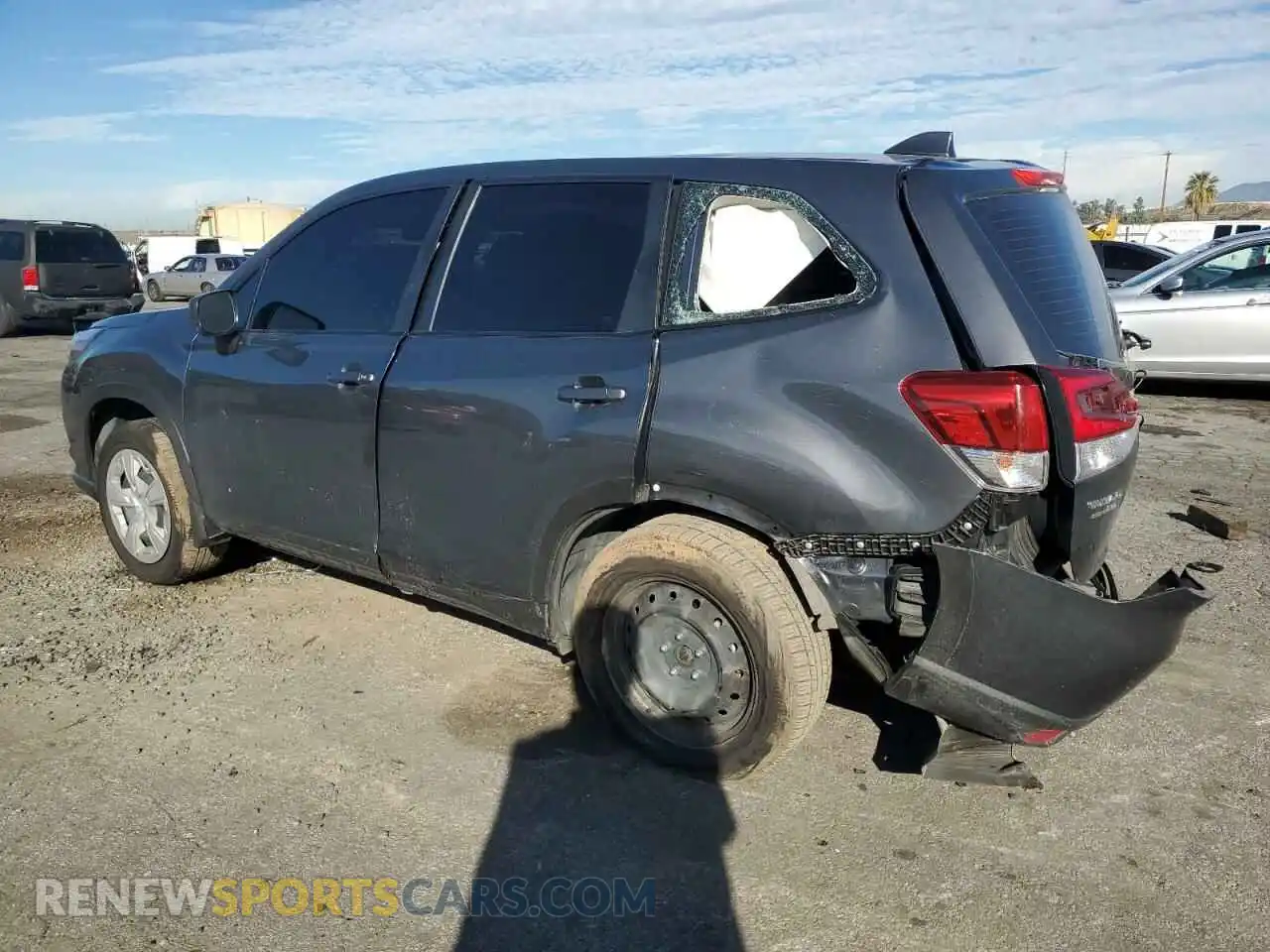 2 Photograph of a damaged car JF2SKAAC4NH461049 SUBARU FORESTER 2022