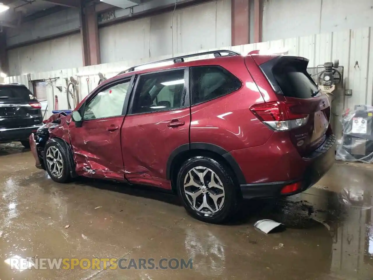 2 Photograph of a damaged car JF2SKADC2NH411200 SUBARU FORESTER 2022