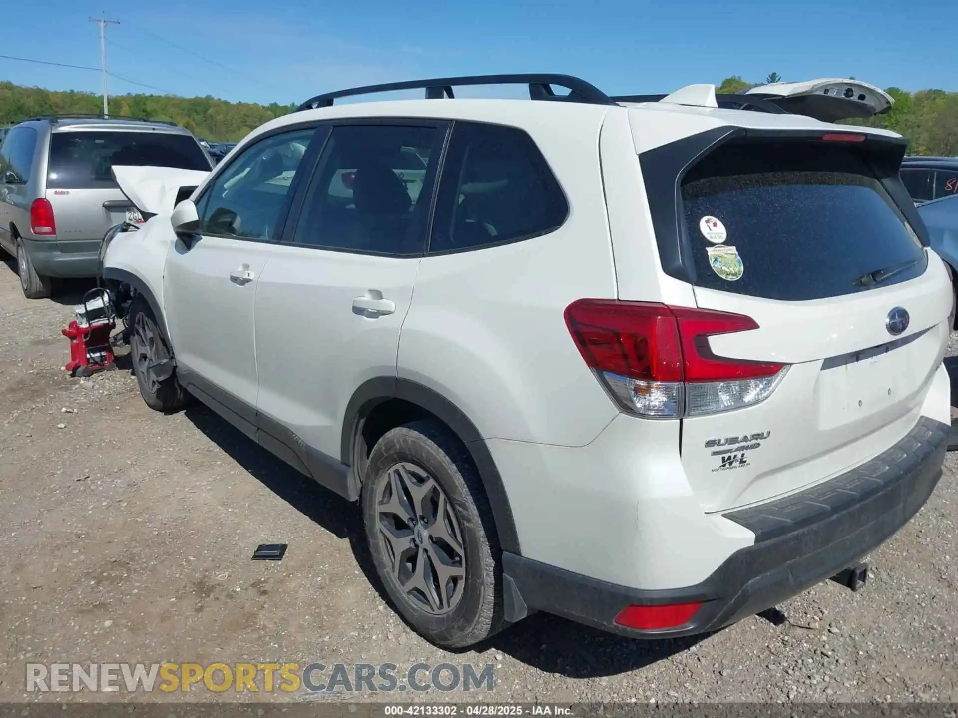 3 Photograph of a damaged car JF2SKADC4NH439676 SUBARU FORESTER 2022