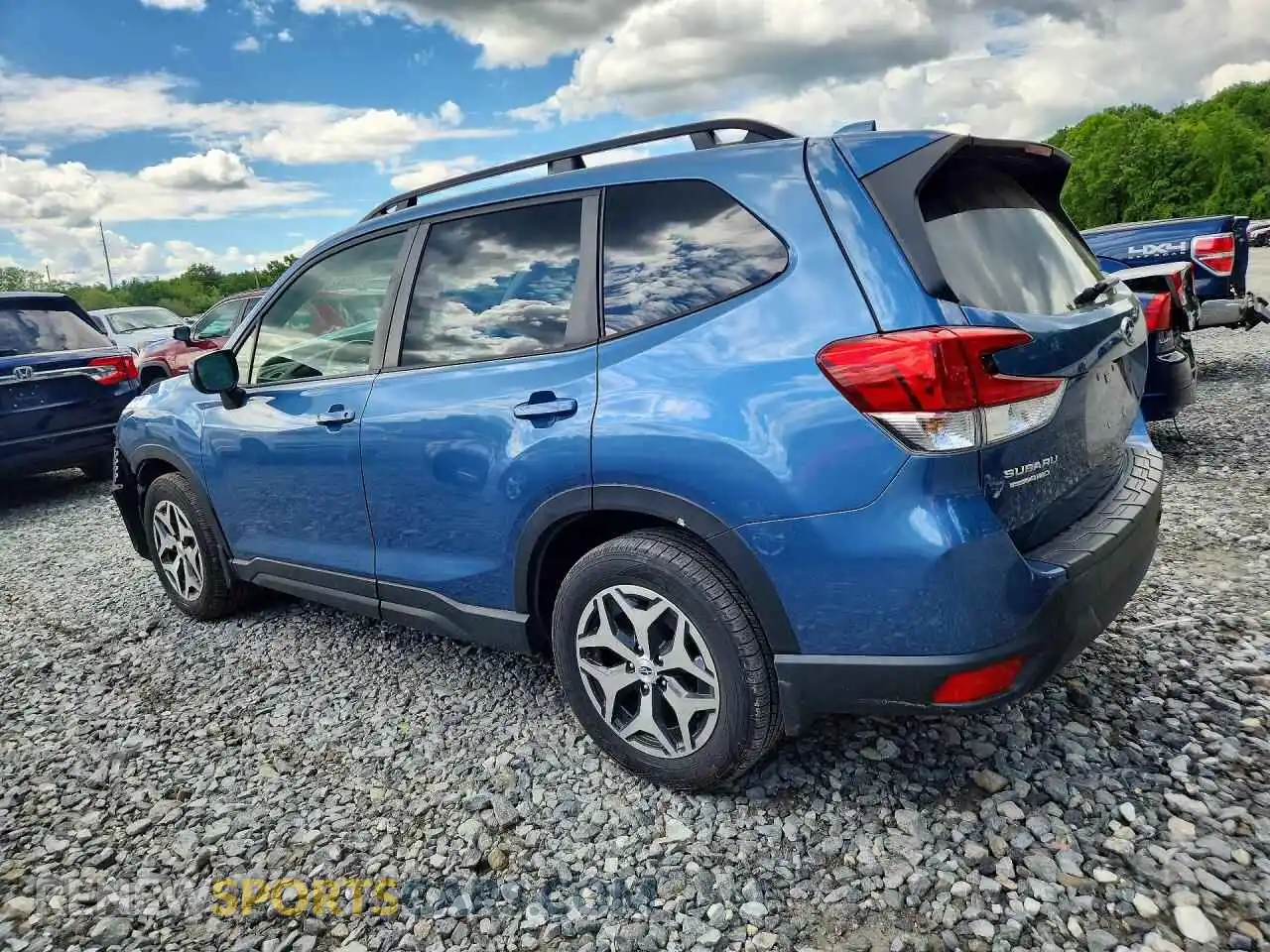 2 Photograph of a damaged car JF2SKADC7NH495630 SUBARU FORESTER 2022