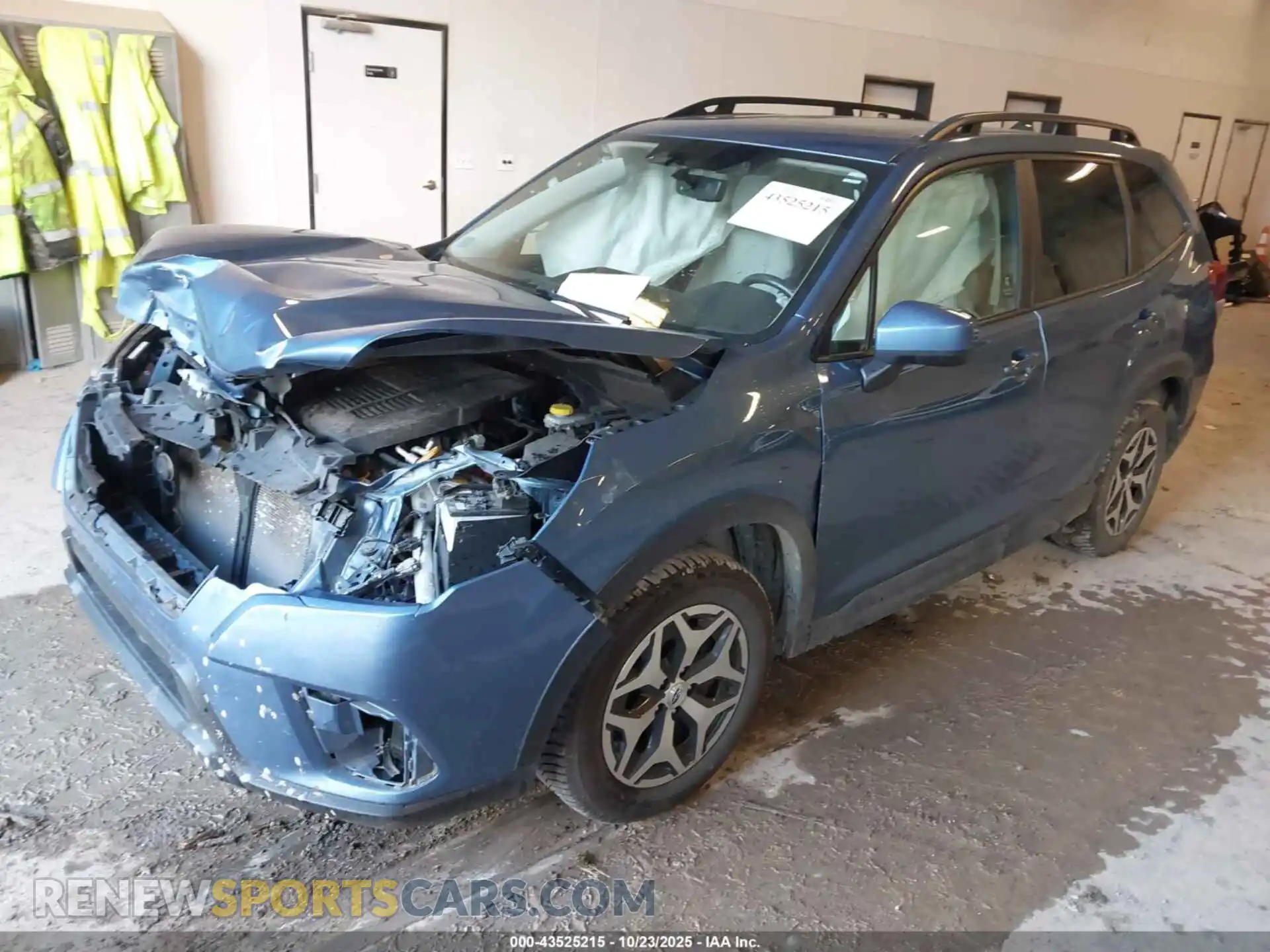 2 Photograph of a damaged car JF2SKADC8NH429409 SUBARU FORESTER 2022