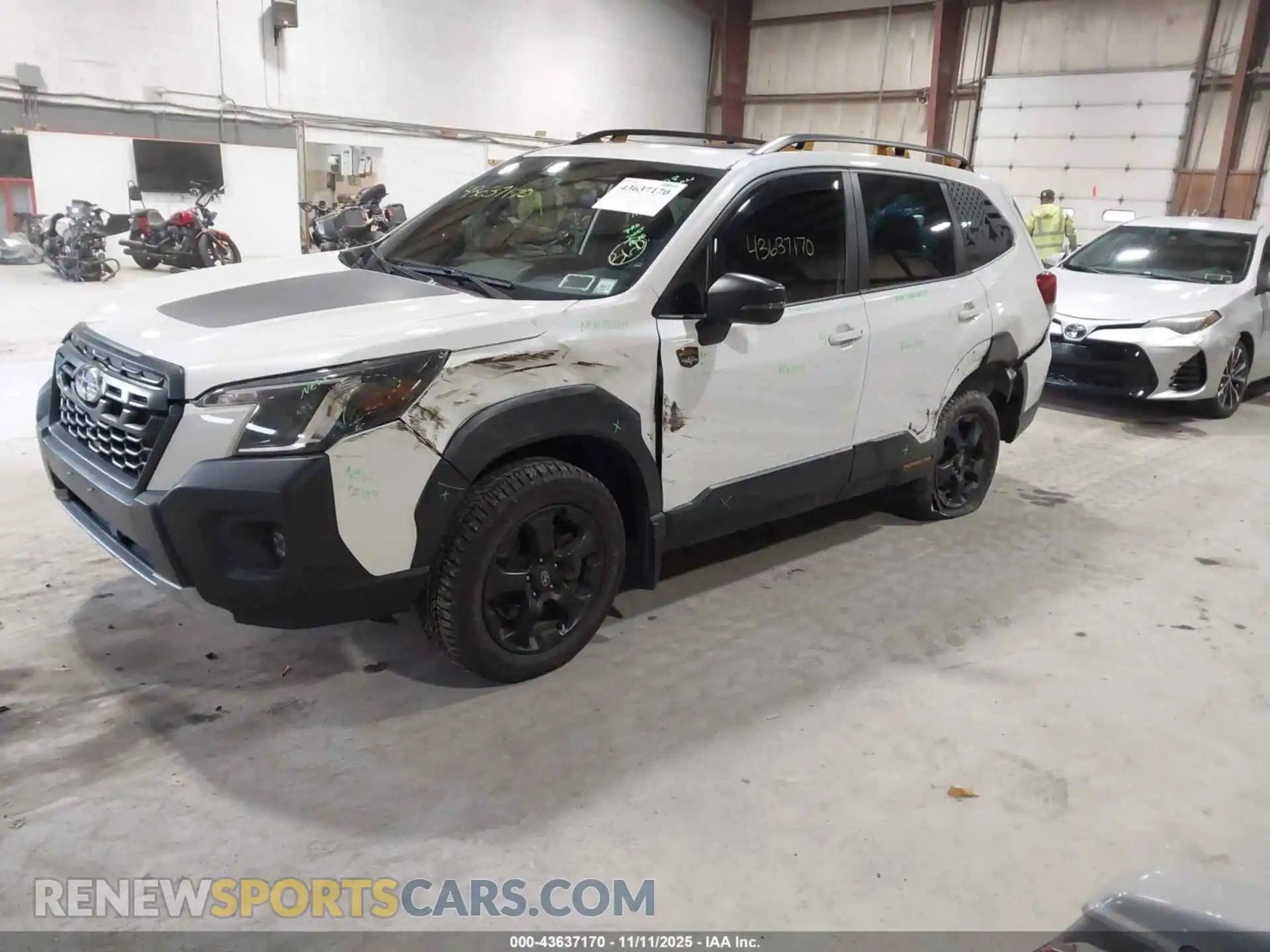 2 Photograph of a damaged car JF2SKALC4NH438710 SUBARU FORESTER 2022
