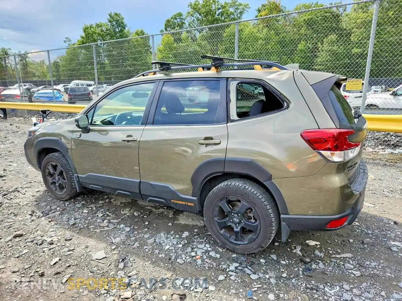 2 fotografías del automóvil dañado JF2SKAMC0NH436404 SUBARU FORESTER 2022