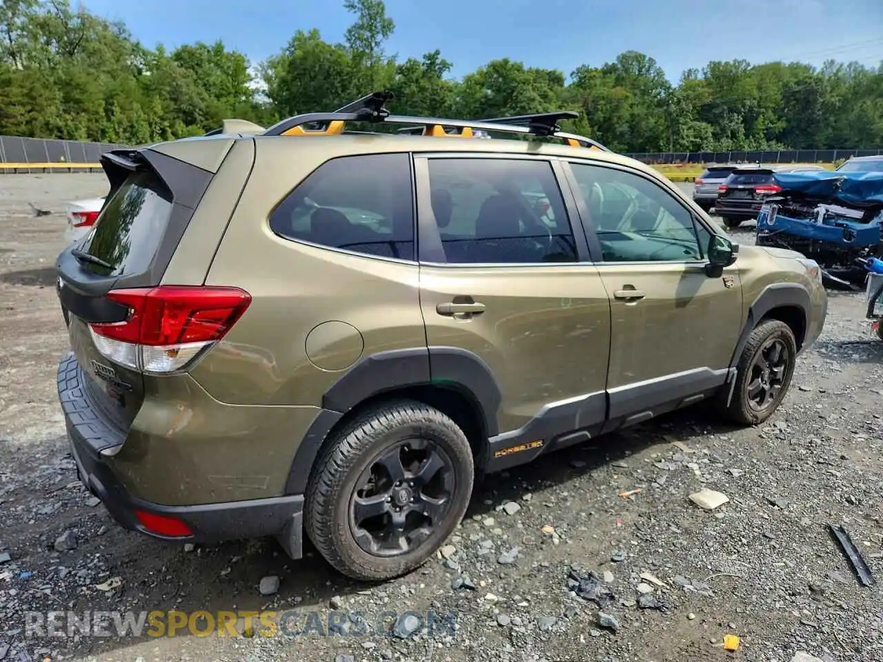 3 fotografías del automóvil dañado JF2SKAMC0NH436404 SUBARU FORESTER 2022