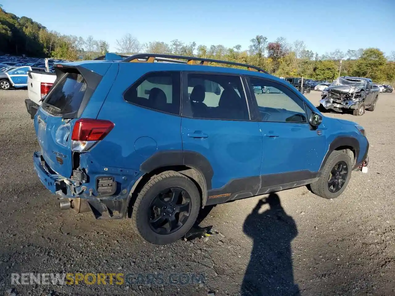 3 Photograph of a damaged car JF2SKAMC0NH438881 SUBARU FORESTER 2022