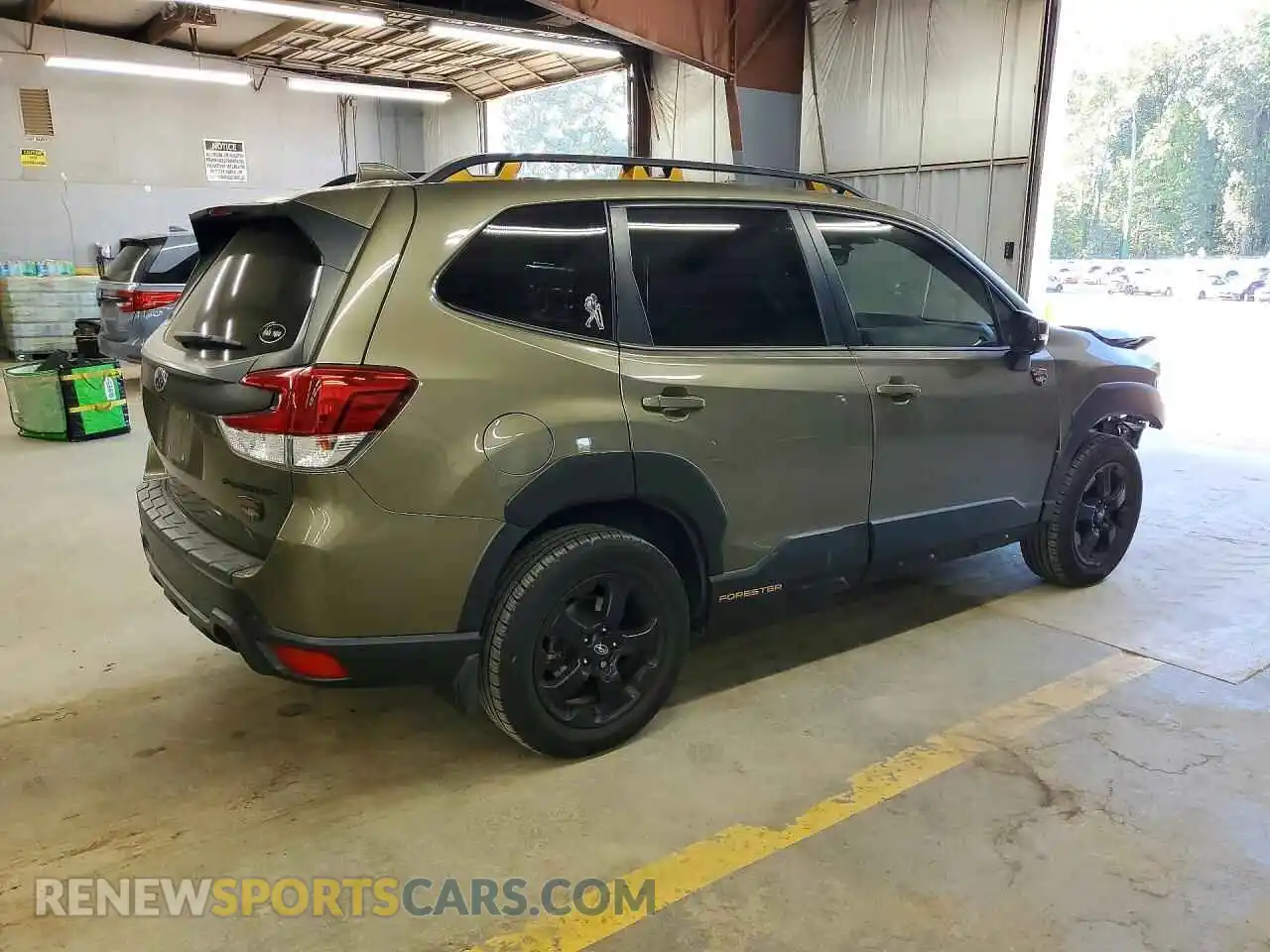 3 Photograph of a damaged car JF2SKAMC0NH484677 SUBARU FORESTER 2022