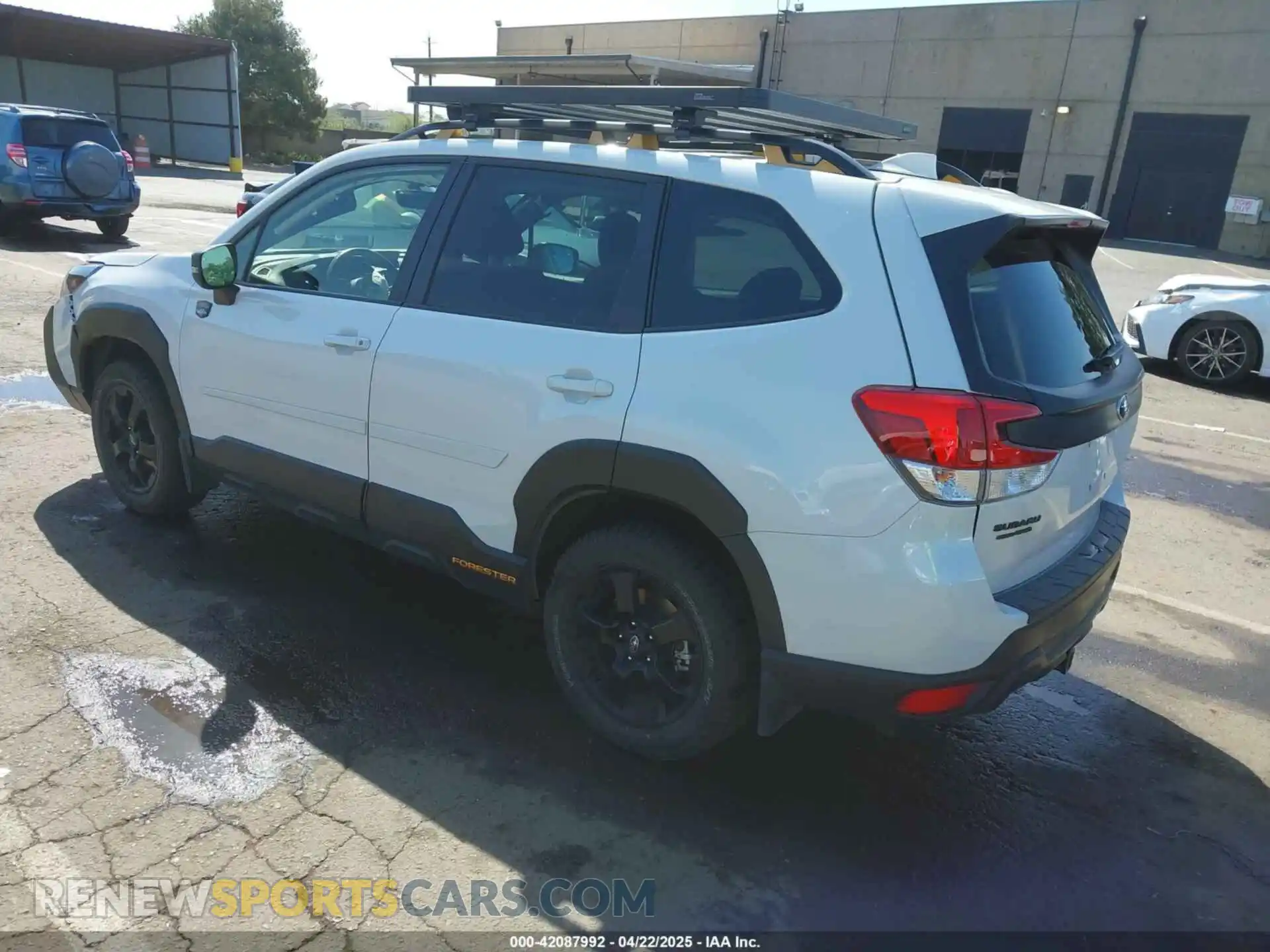 3 Photograph of a damaged car JF2SKAMC1NH481044 SUBARU FORESTER 2022