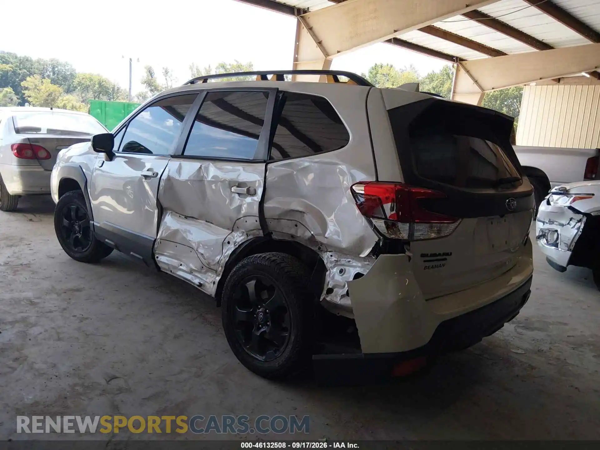 3 fotografías del automóvil dañado JF2SKAMC1NH486020 SUBARU FORESTER 2022