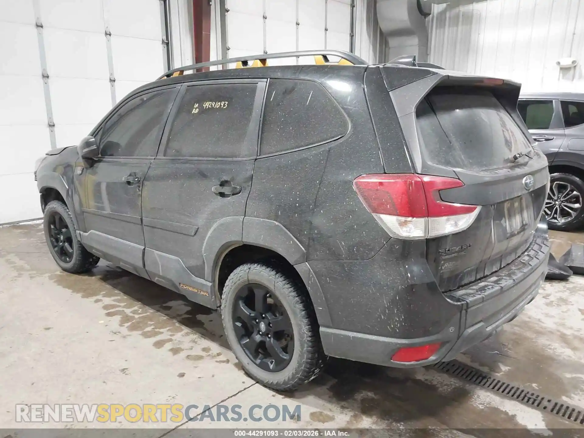 3 Photograph of a damaged car JF2SKAMC2NH460297 SUBARU FORESTER 2022