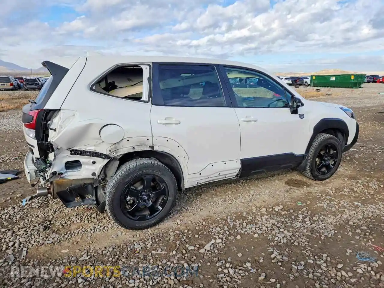 3 fotografías del automóvil dañado JF2SKAMC3NH426918 SUBARU FORESTER 2022
