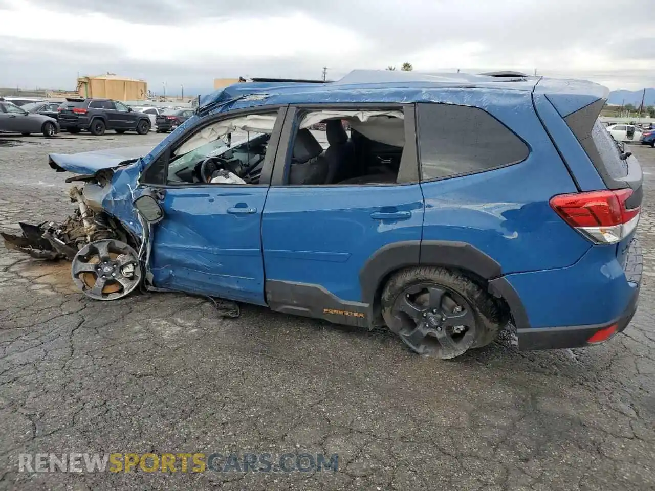 2 Photograph of a damaged car JF2SKAMC3NH502220 SUBARU FORESTER 2022