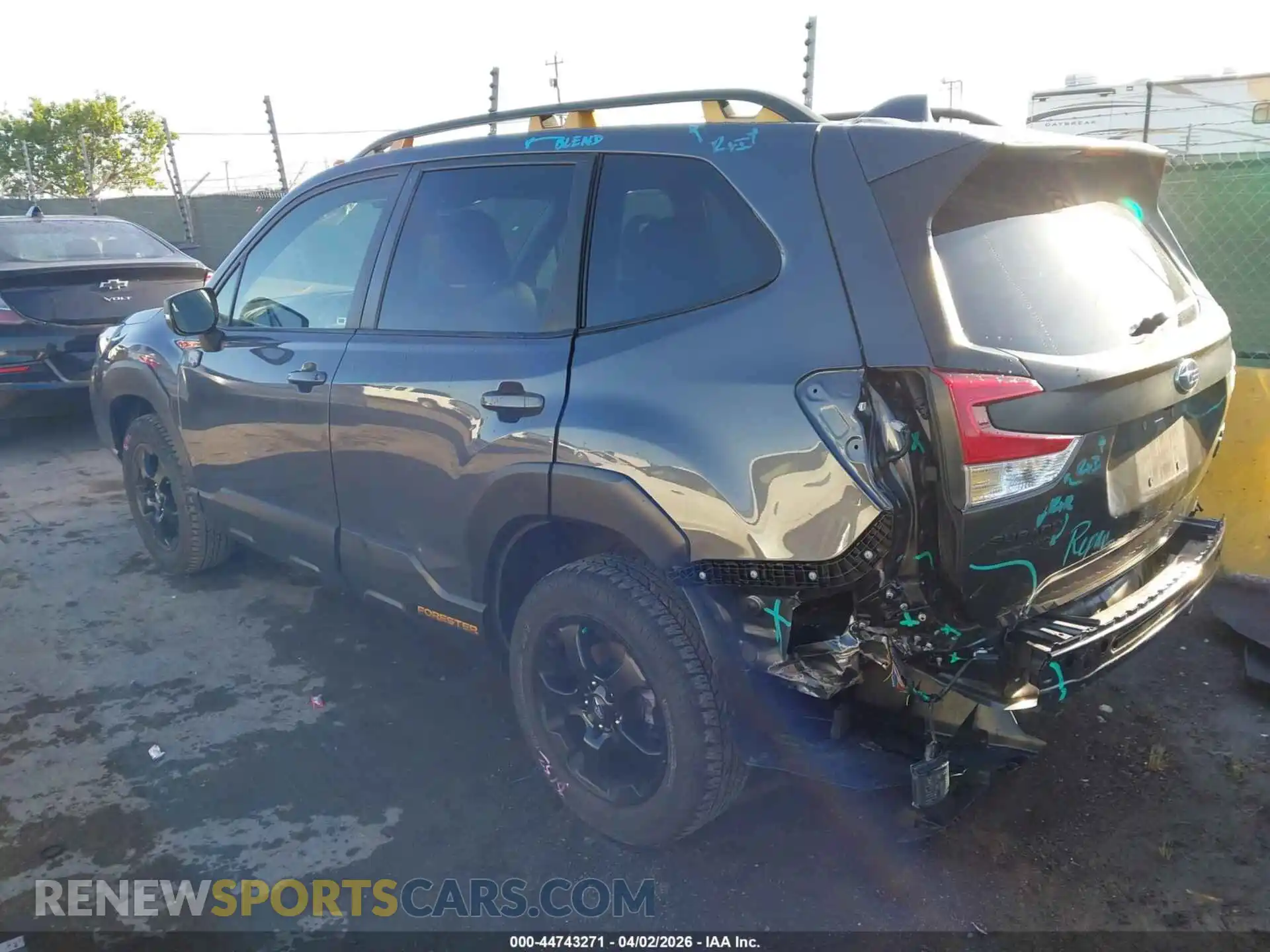 3 Photograph of a damaged car JF2SKAMC8NH514394 SUBARU FORESTER 2022