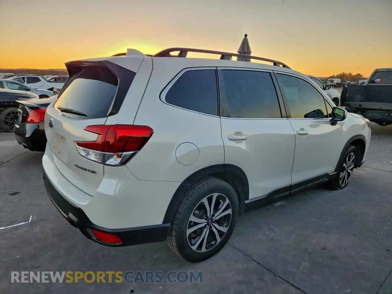 3 fotografías del automóvil dañado JF2SKANC5NH477674 SUBARU FORESTER 2022