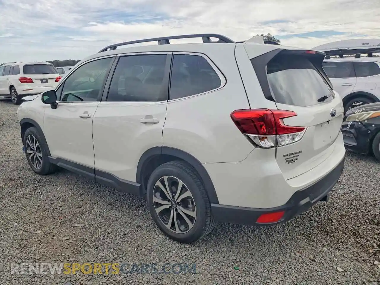 2 Photograph of a damaged car JF2SKAPC0NH471701 SUBARU FORESTER 2022