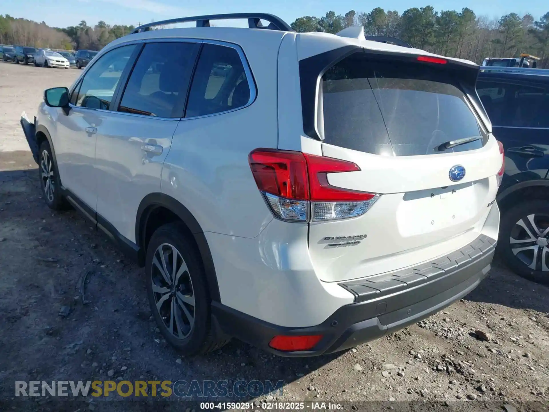 3 Photograph of a damaged car JF2SKAPC2NH432429 SUBARU FORESTER 2022