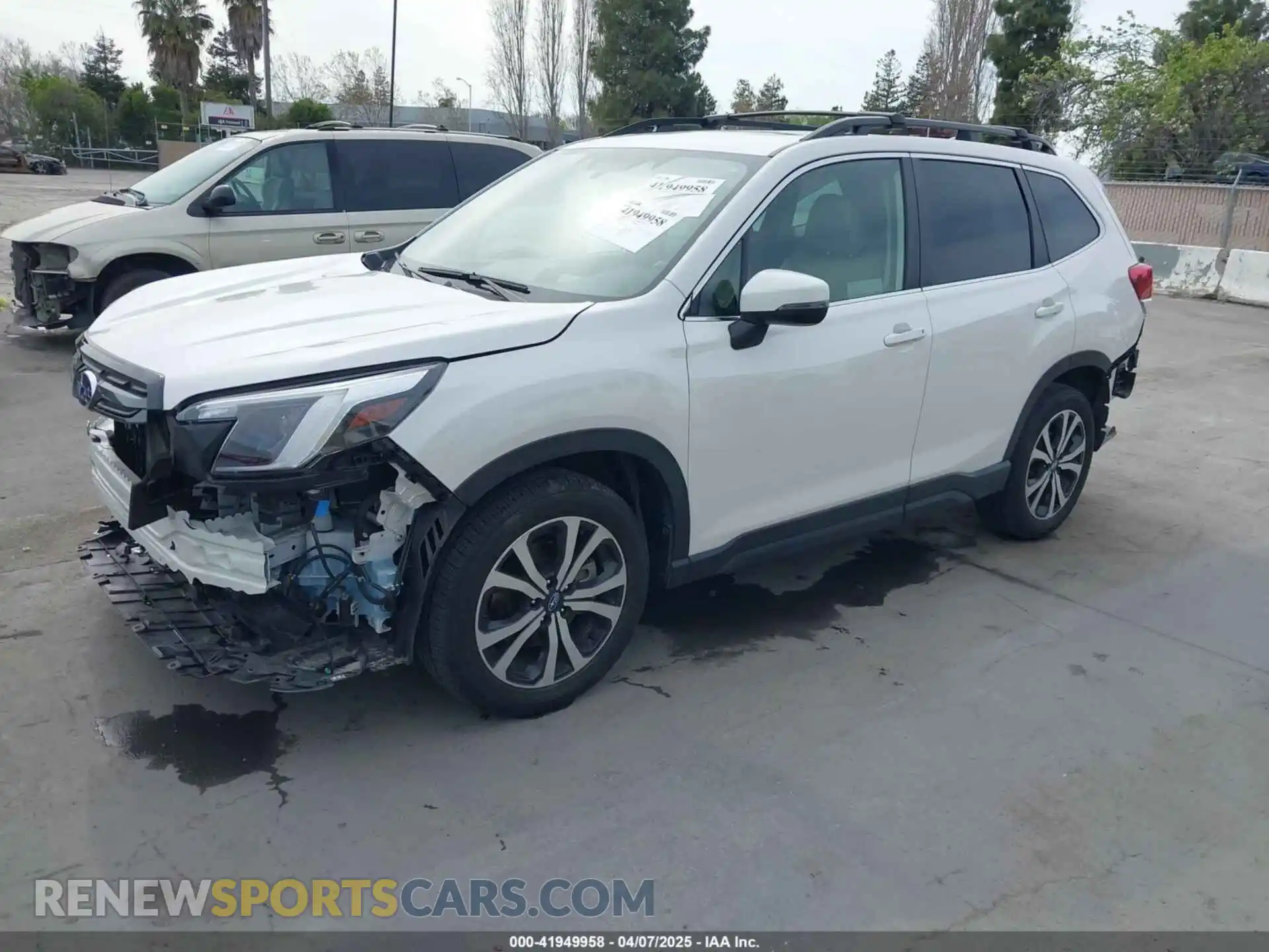 2 Photograph of a damaged car JF2SKAPC6NH433308 SUBARU FORESTER 2022