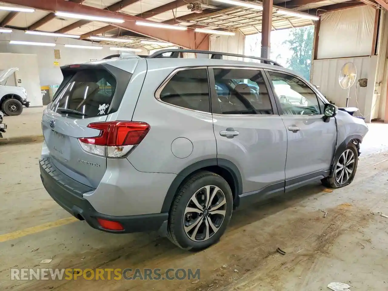 3 Photograph of a damaged car JF2SKAPC7NH432295 SUBARU FORESTER 2022