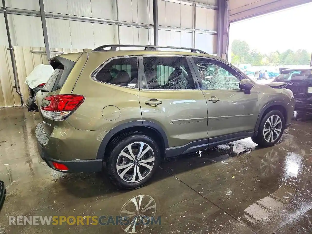 3 Photograph of a damaged car JF2SKAPC9NH406572 SUBARU FORESTER 2022