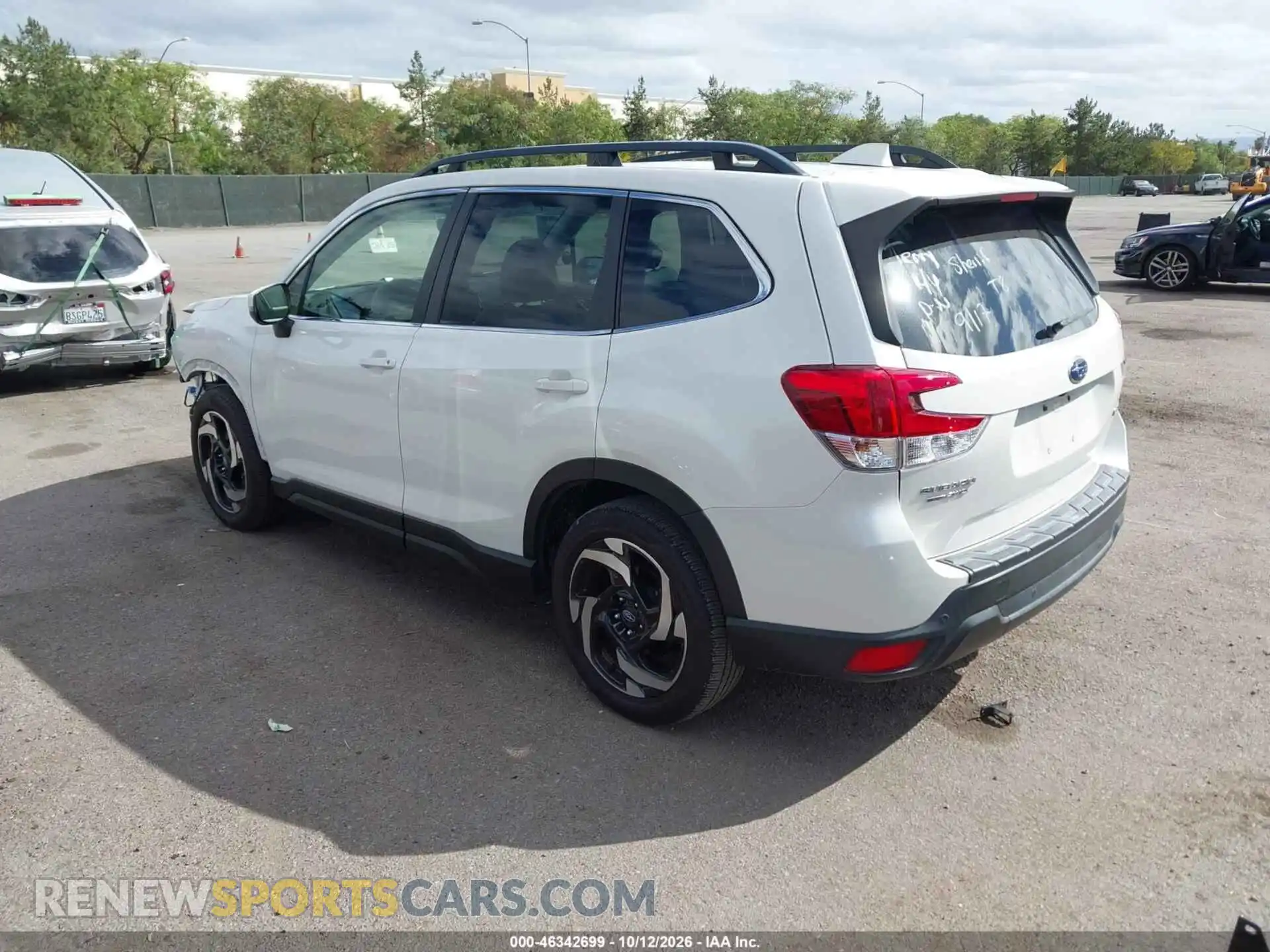 3 Photograph of a damaged car JF2SKAPCXNH406631 SUBARU FORESTER 2022