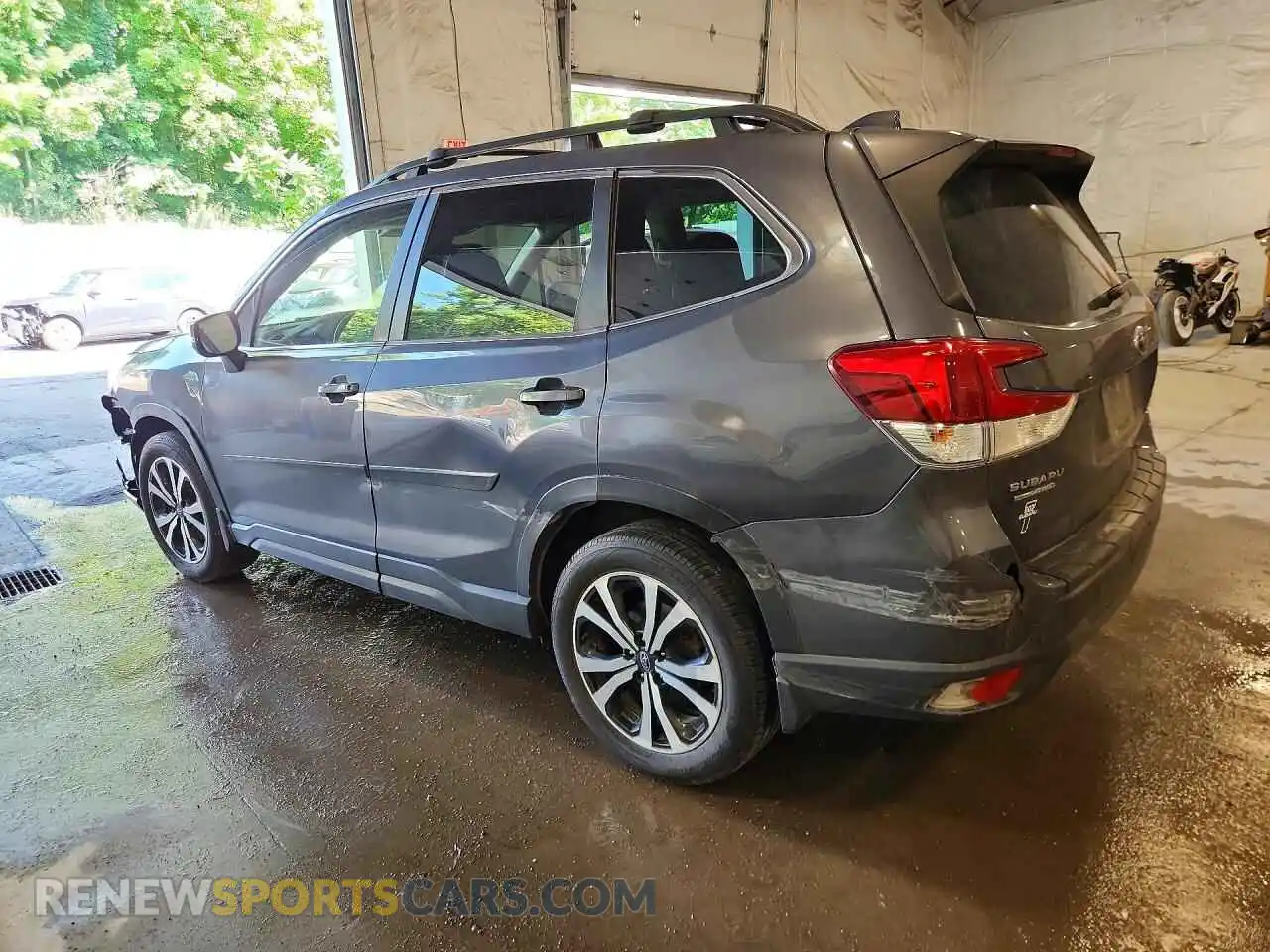 2 Photograph of a damaged car JF2SKAPCXNH462939 SUBARU FORESTER 2022