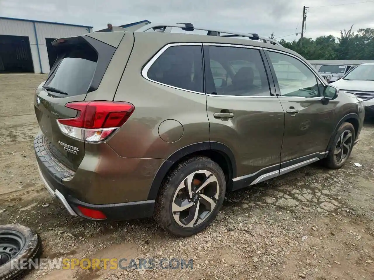 3 Photograph of a damaged car JF2SKARC2NH431830 SUBARU FORESTER 2022