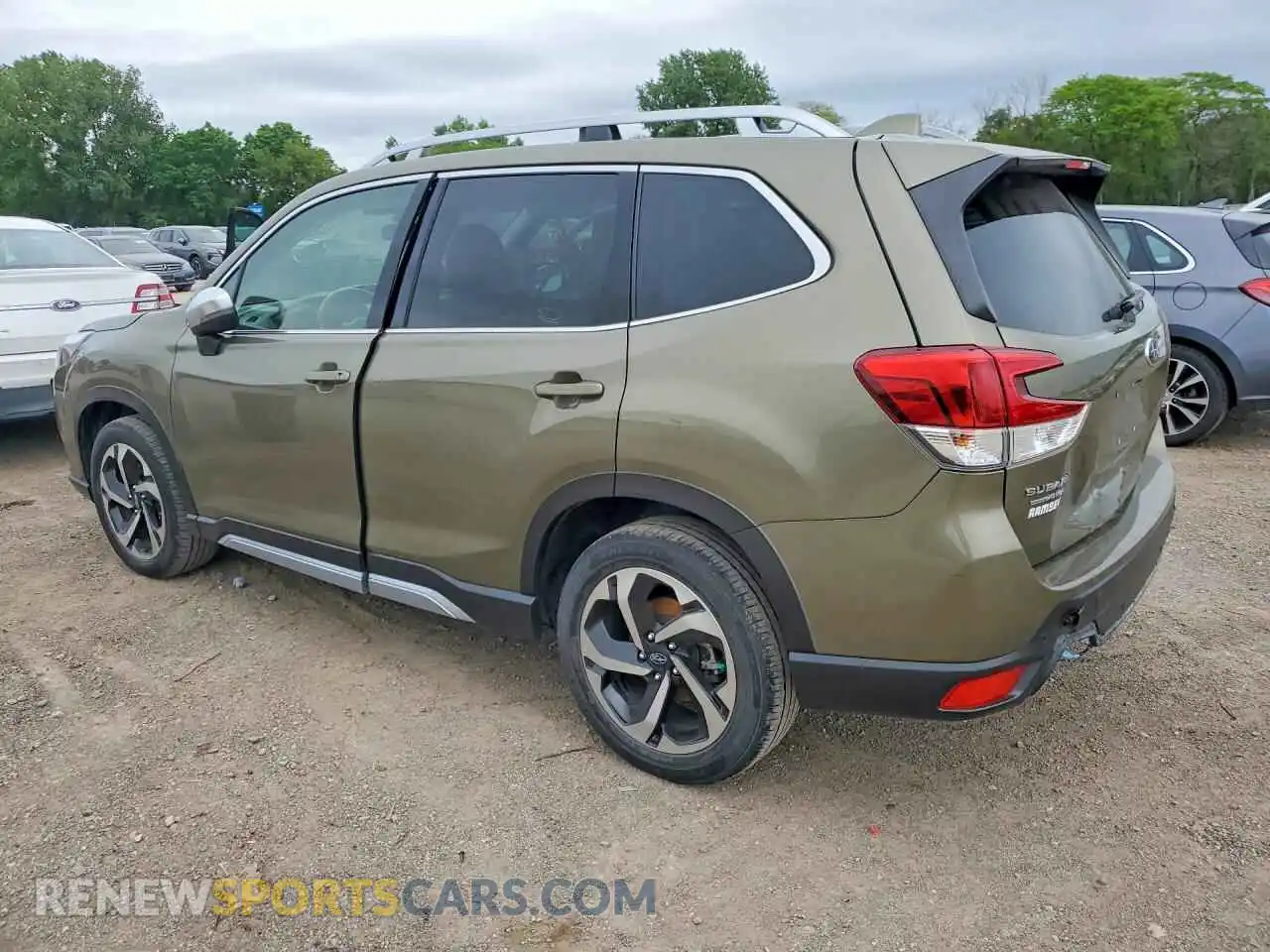 2 Photograph of a damaged car JF2SKARC7NH435405 SUBARU FORESTER 2022
