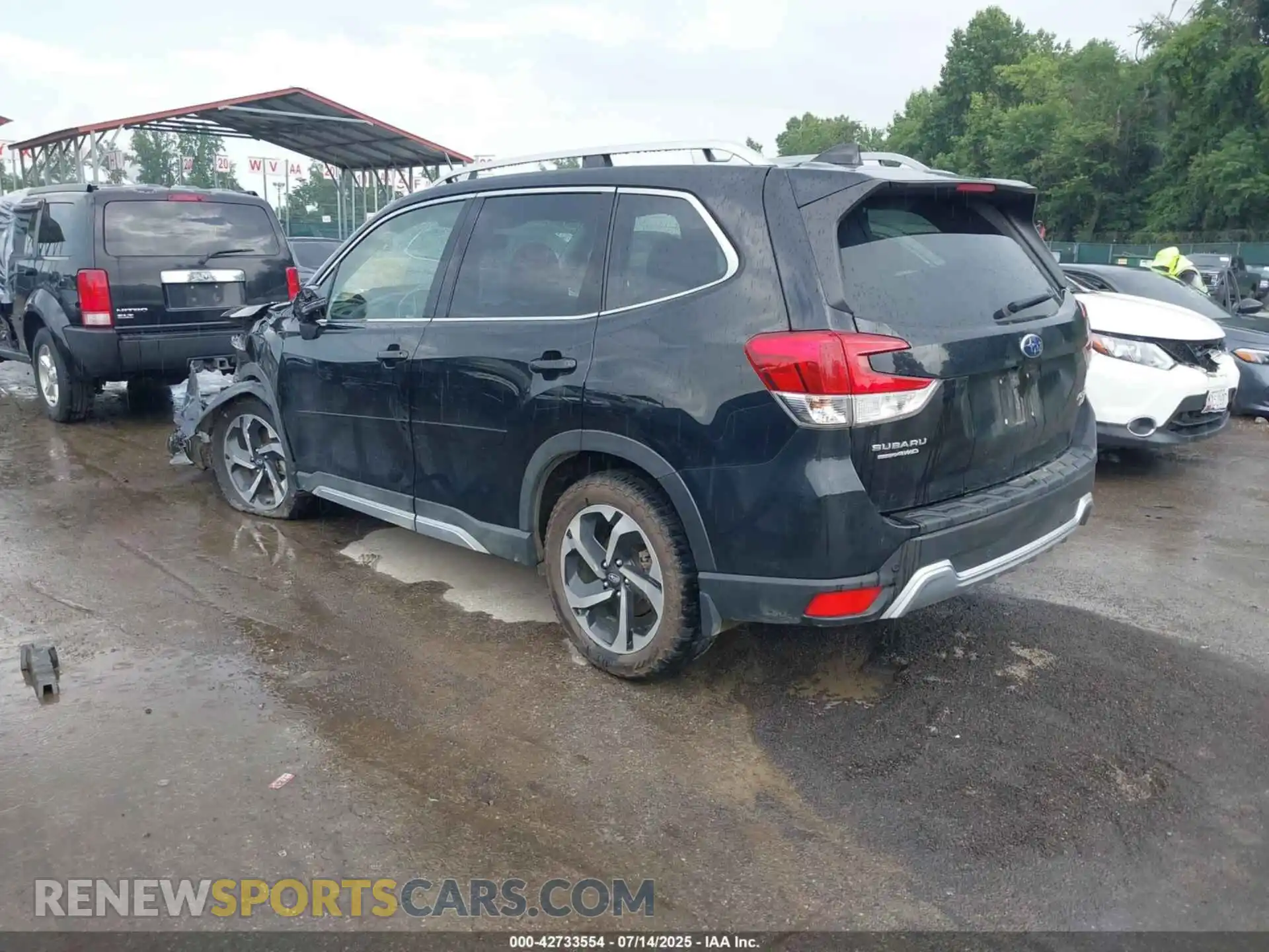 3 Фотография поврежденного автомобиля JF2SKARC8NH498948 SUBARU FORESTER 2022