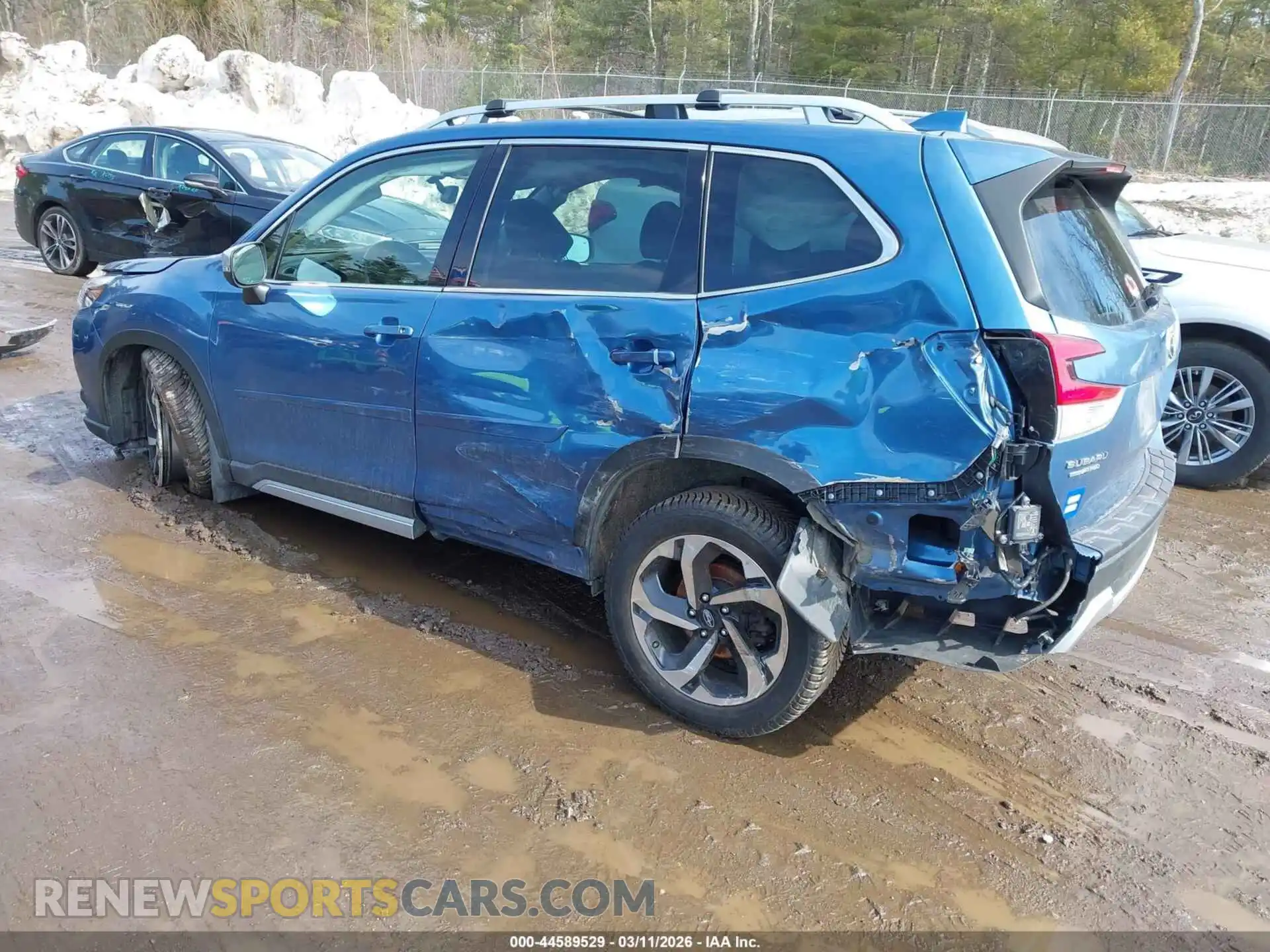 3 Photograph of a damaged car JF2SKARC9NH432330 SUBARU FORESTER 2022