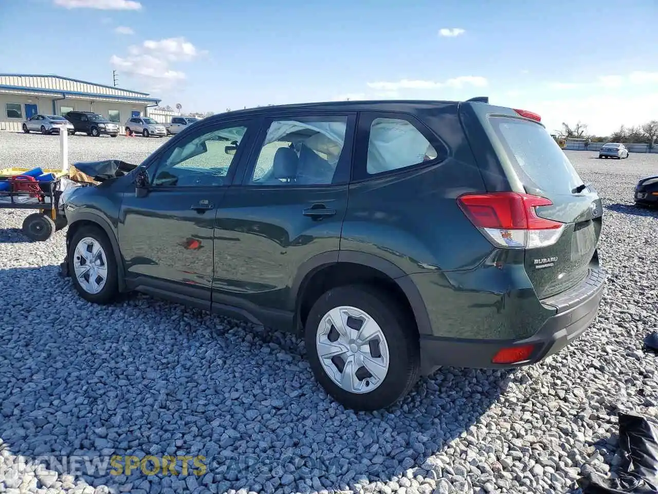 2 fotografías del automóvil dañado JF2SKAAC5PH443307 SUBARU FORESTER 2023