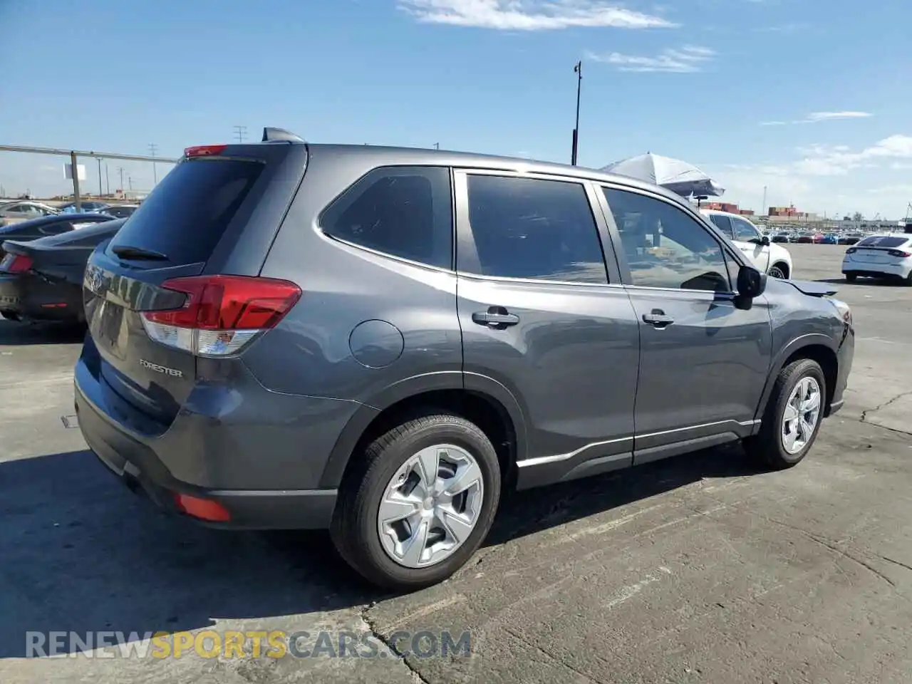 3 Фотография поврежденного автомобиля JF2SKAAC8PH511485 SUBARU FORESTER 2023