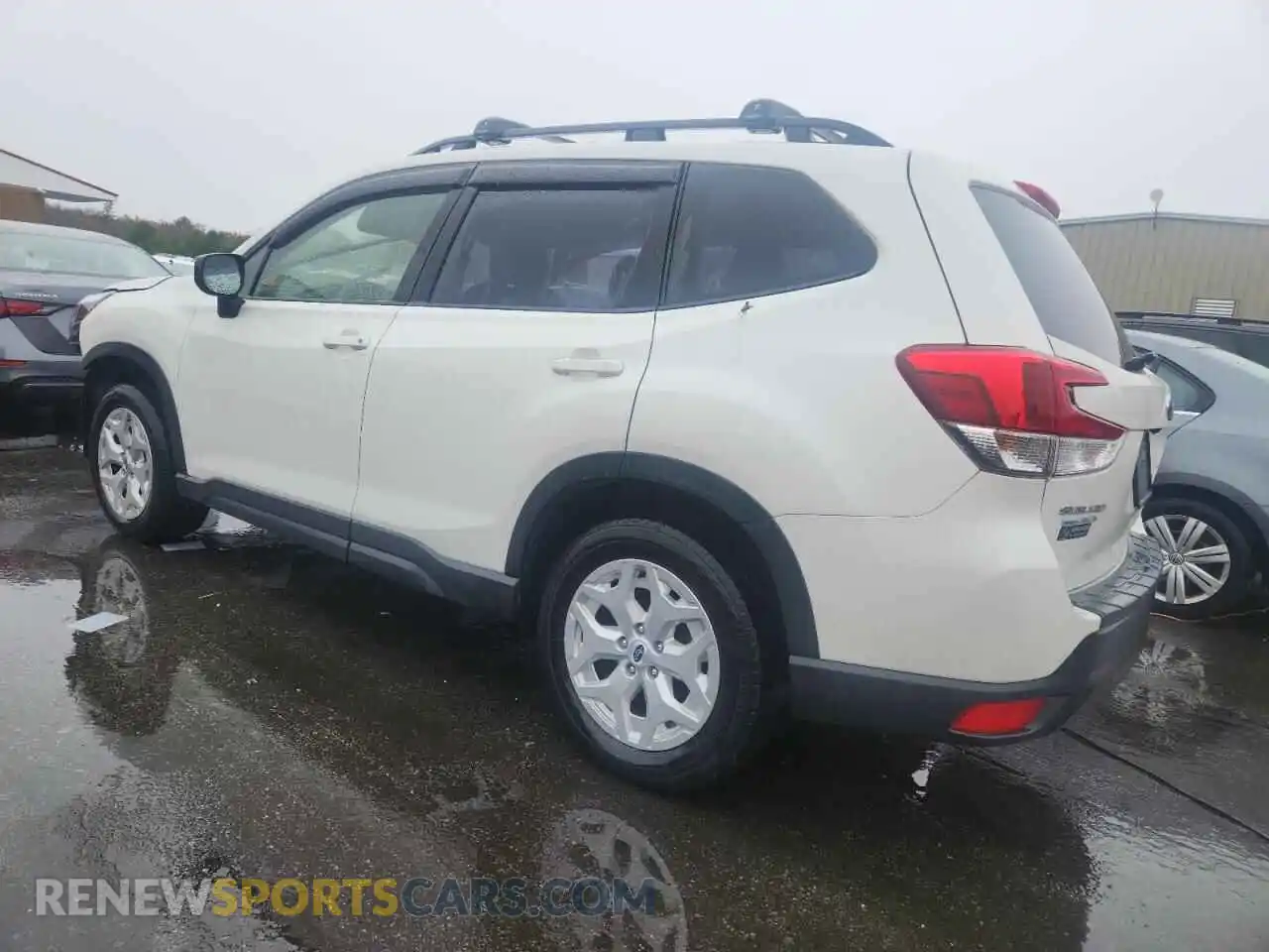 2 fotografías del automóvil dañado JF2SKACC0PH481203 SUBARU FORESTER 2023