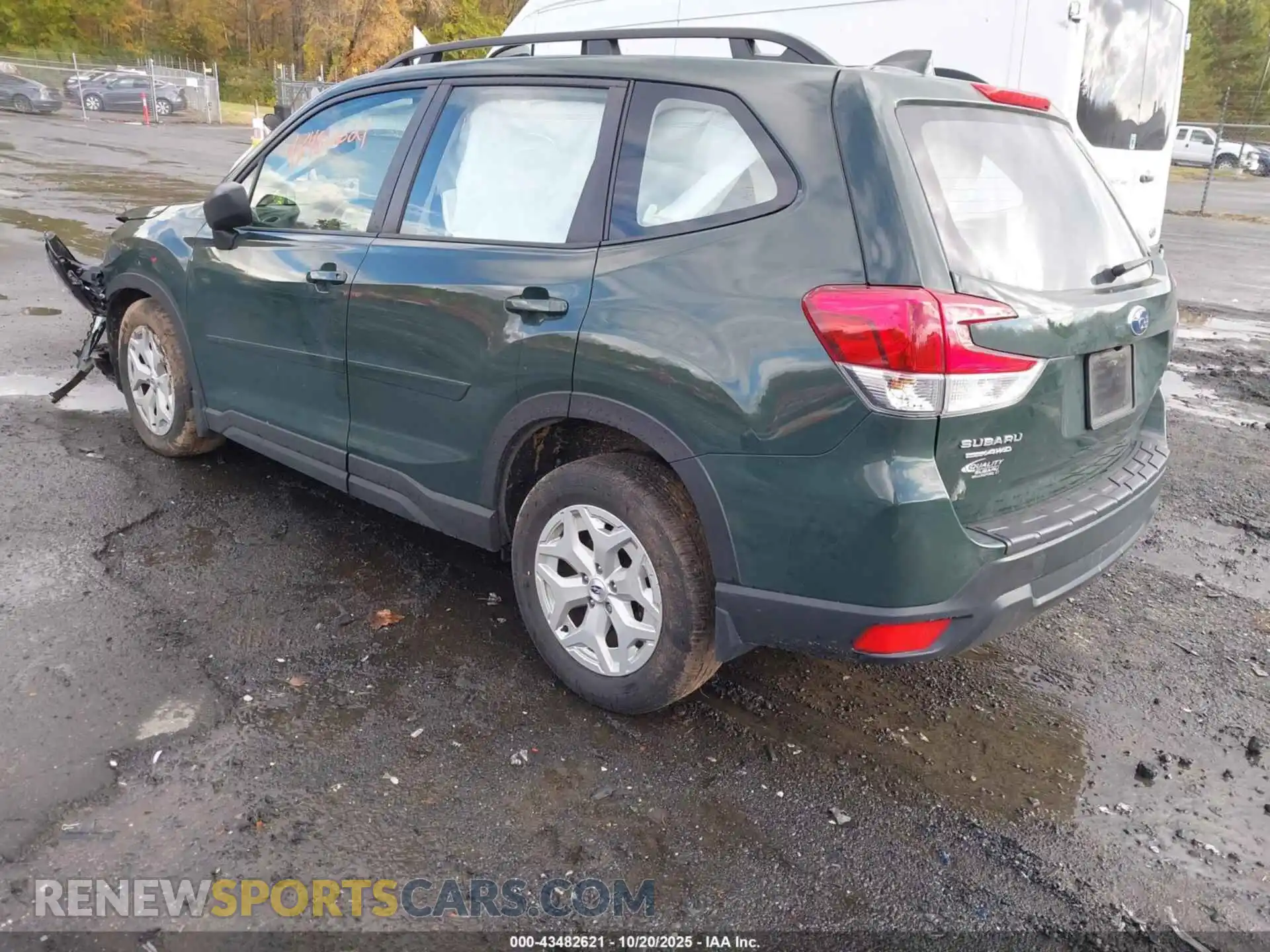 3 Photograph of a damaged car JF2SKACC2PH409385 SUBARU FORESTER 2023