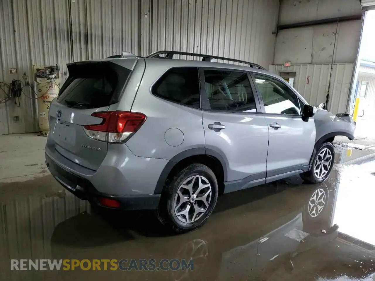 3 Photograph of a damaged car JF2SKADC4PH415557 SUBARU FORESTER 2023