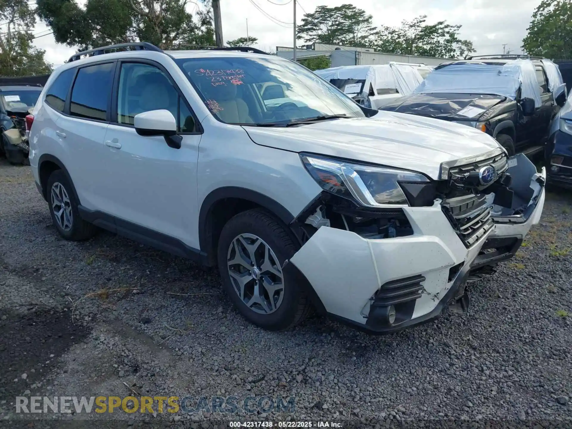 1 Photograph of a damaged car JF2SKAEC3PH400322 SUBARU FORESTER 2023