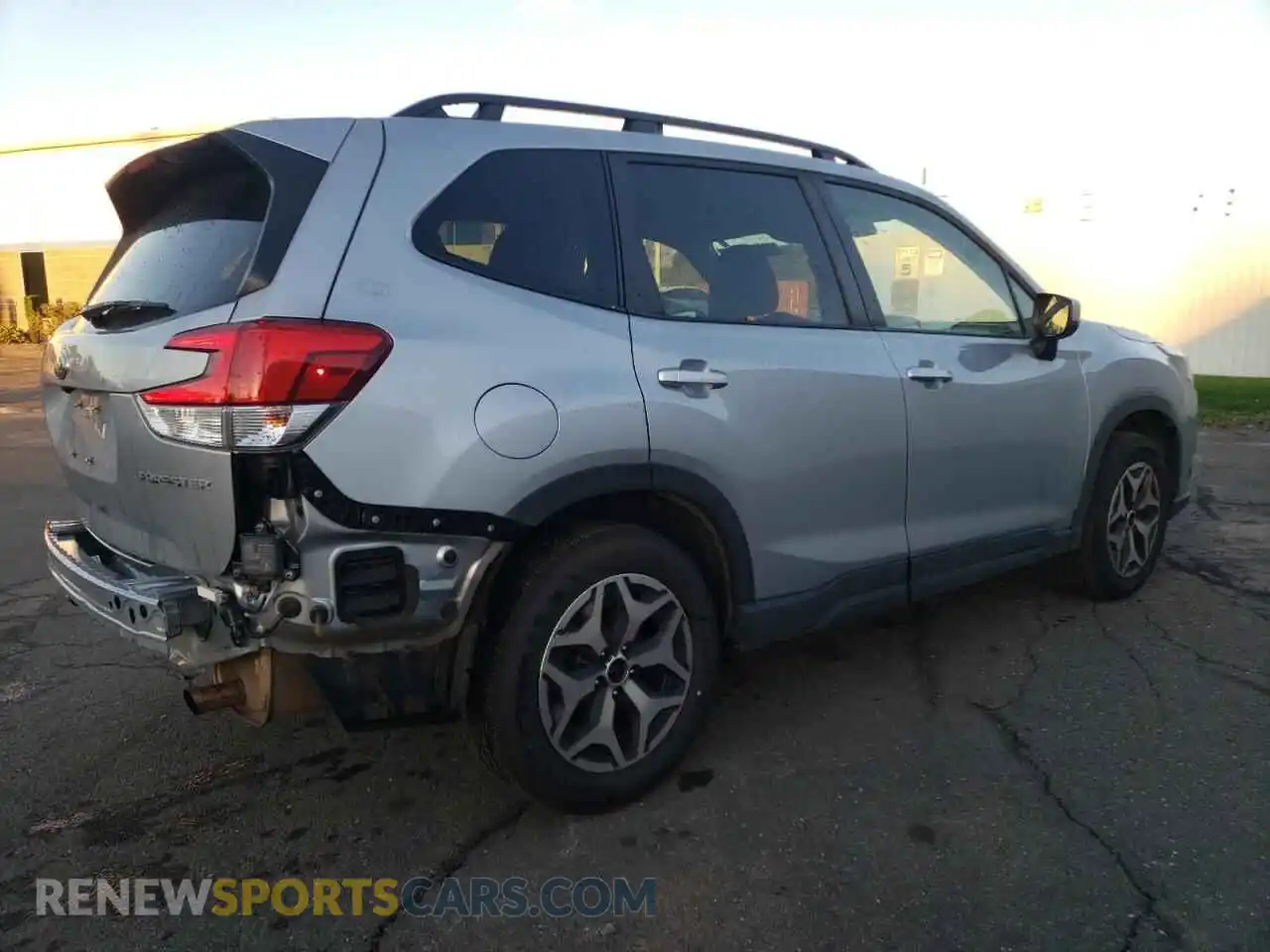 3 Photograph of a damaged car JF2SKAECXPH419272 SUBARU FORESTER 2023
