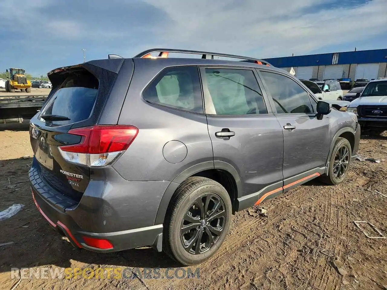 3 fotografías del automóvil dañado JF2SKAJC1PH460217 SUBARU FORESTER 2023