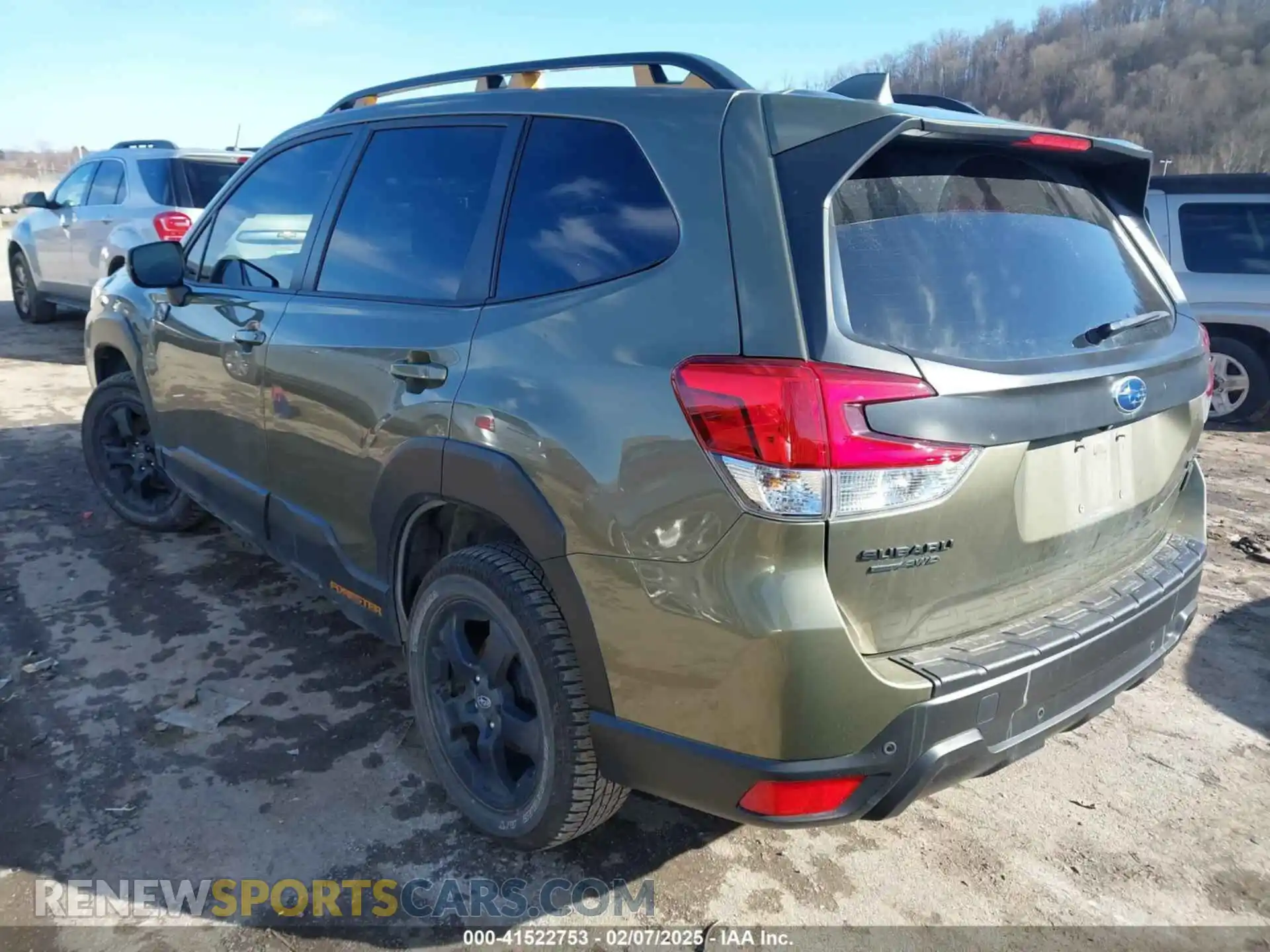 3 Photograph of a damaged car JF2SKALC7PH537427 SUBARU FORESTER 2023