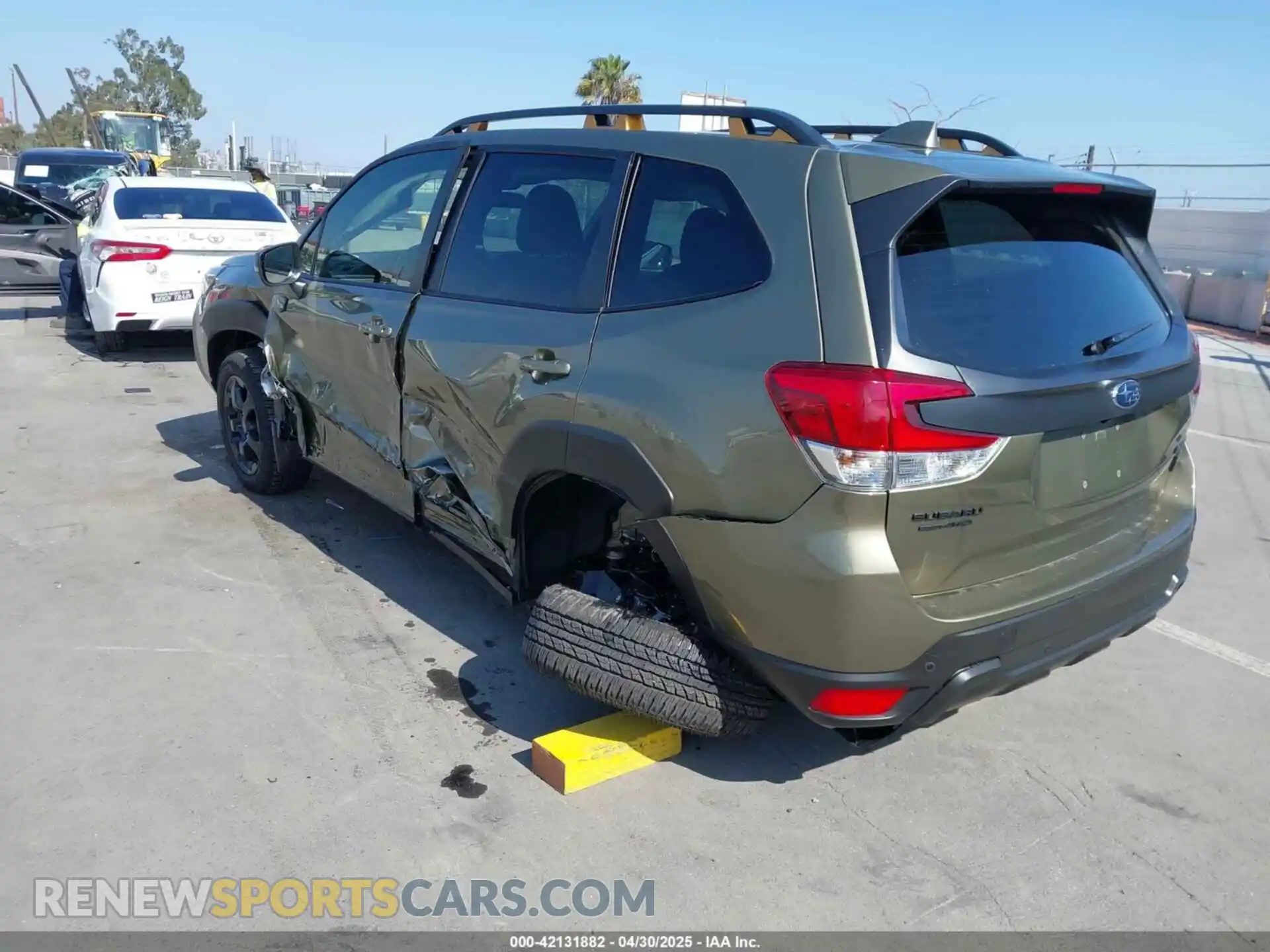 3 Photograph of a damaged car JF2SKAMC0PH531788 SUBARU FORESTER 2023