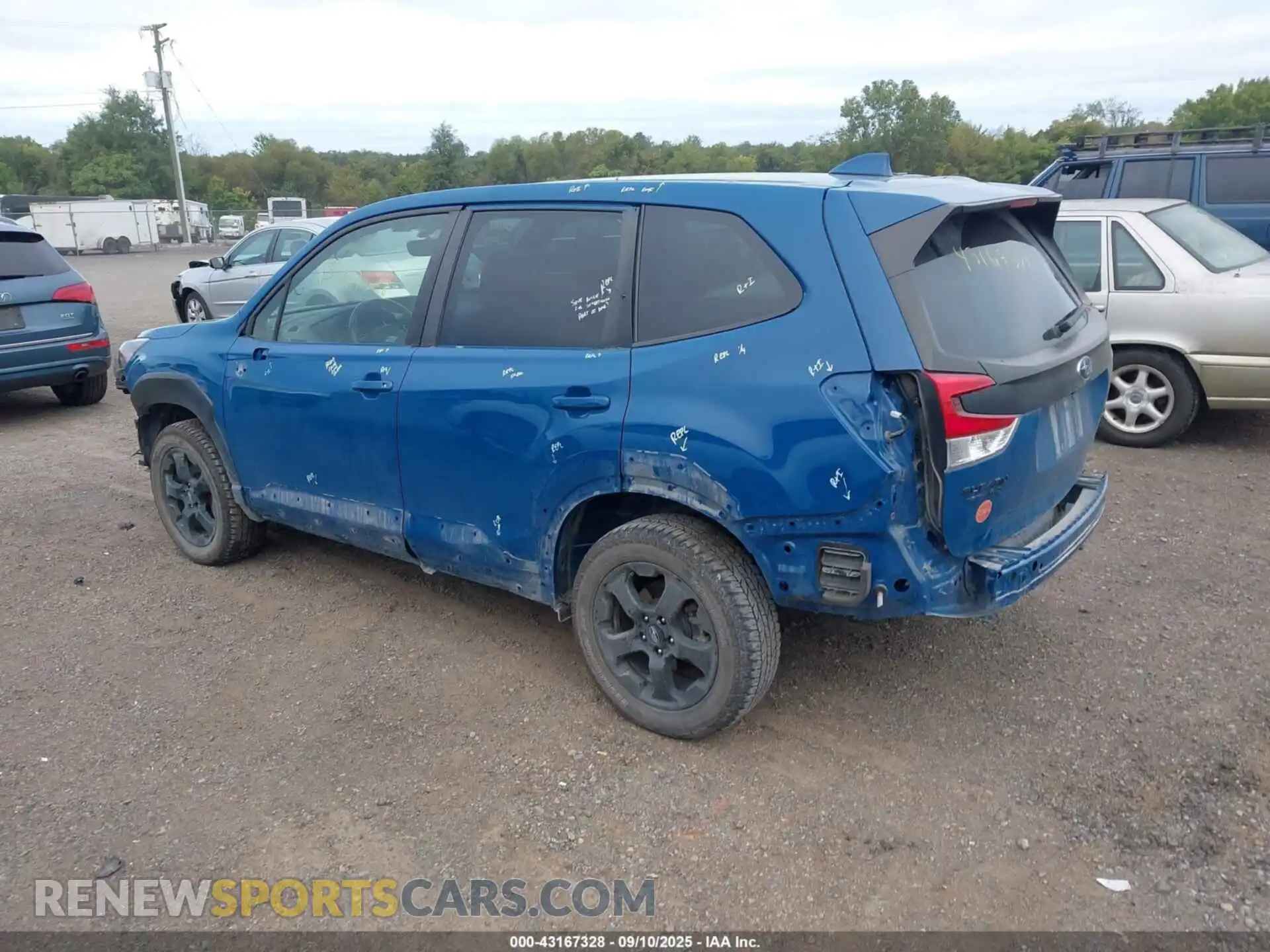 3 Фотография поврежденного автомобиля JF2SKAMC2PH541206 SUBARU FORESTER 2023